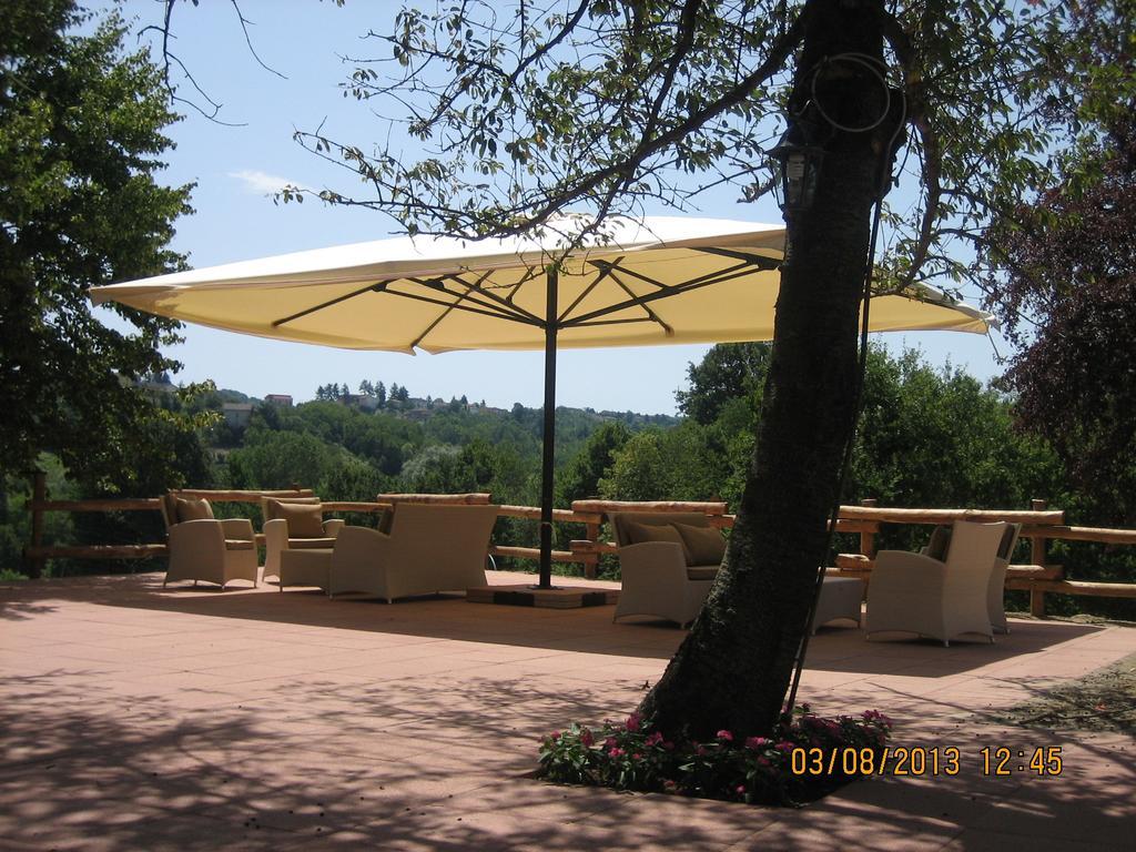 Agriturismo Ristorante Albachiara Carpeneto Exterior photo