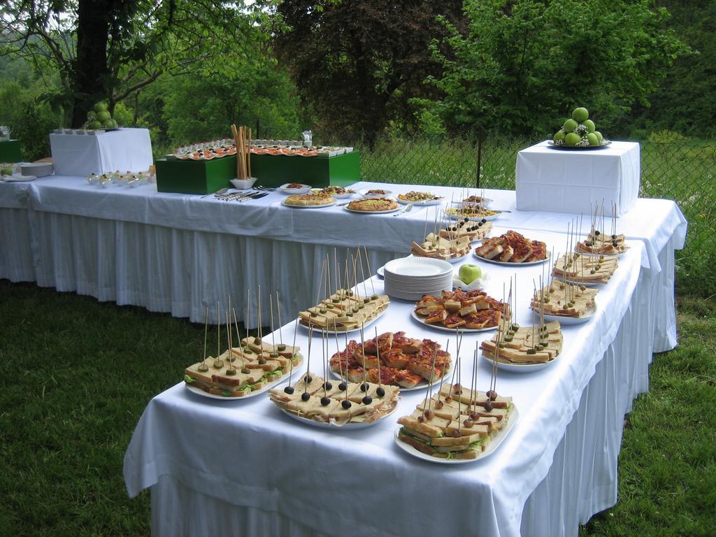 Agriturismo Ristorante Albachiara Carpeneto Exterior photo